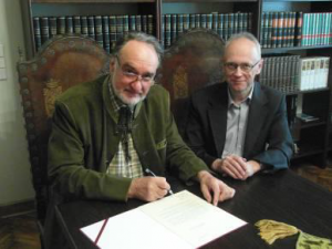 The presidents of both foundations, Dr. hab. Marcin Wolski and Dr. Józef Grabski